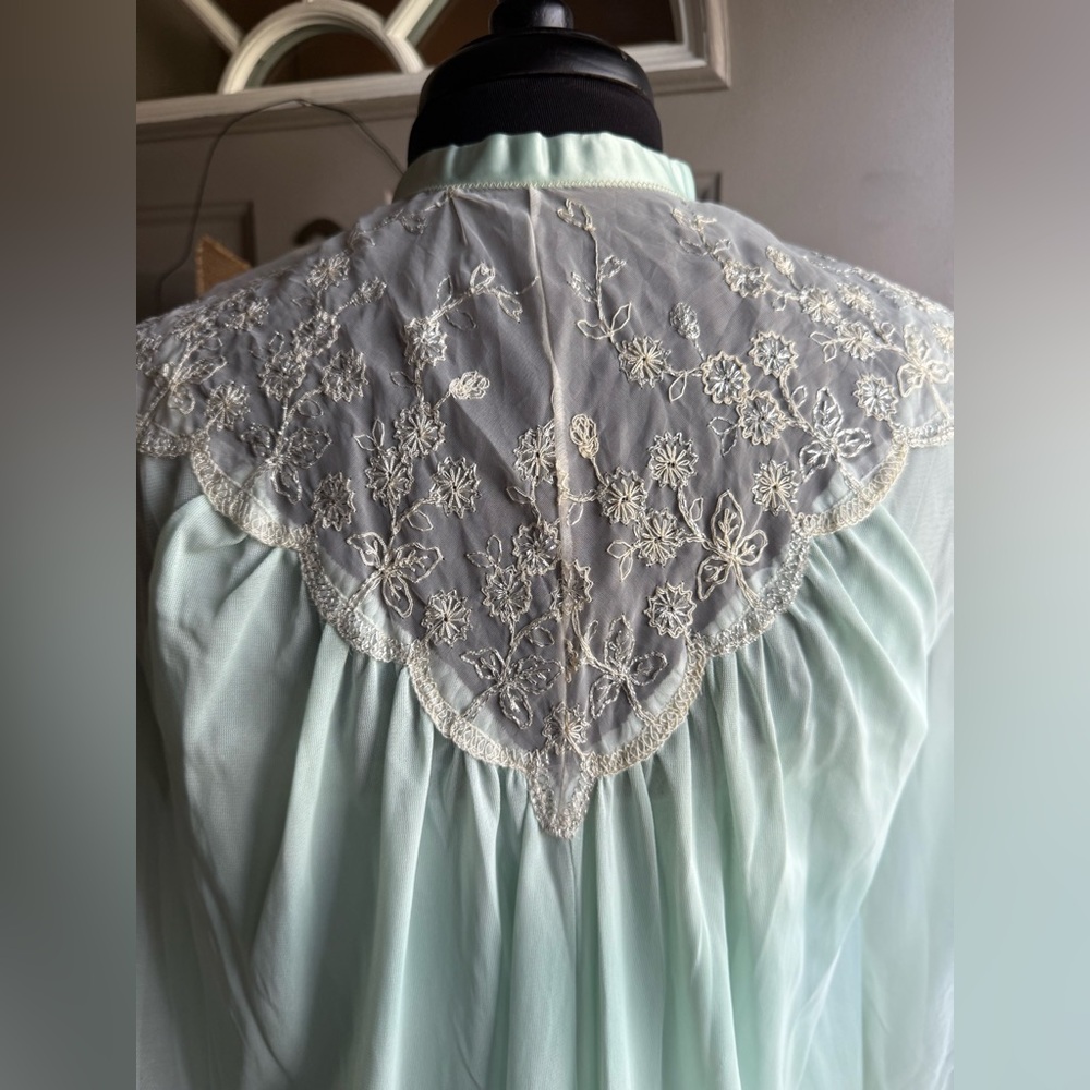 Vintage 50/60s Corsage sea foam sheer pixie two piece peignoir set, size medium - Picture 11 of 16